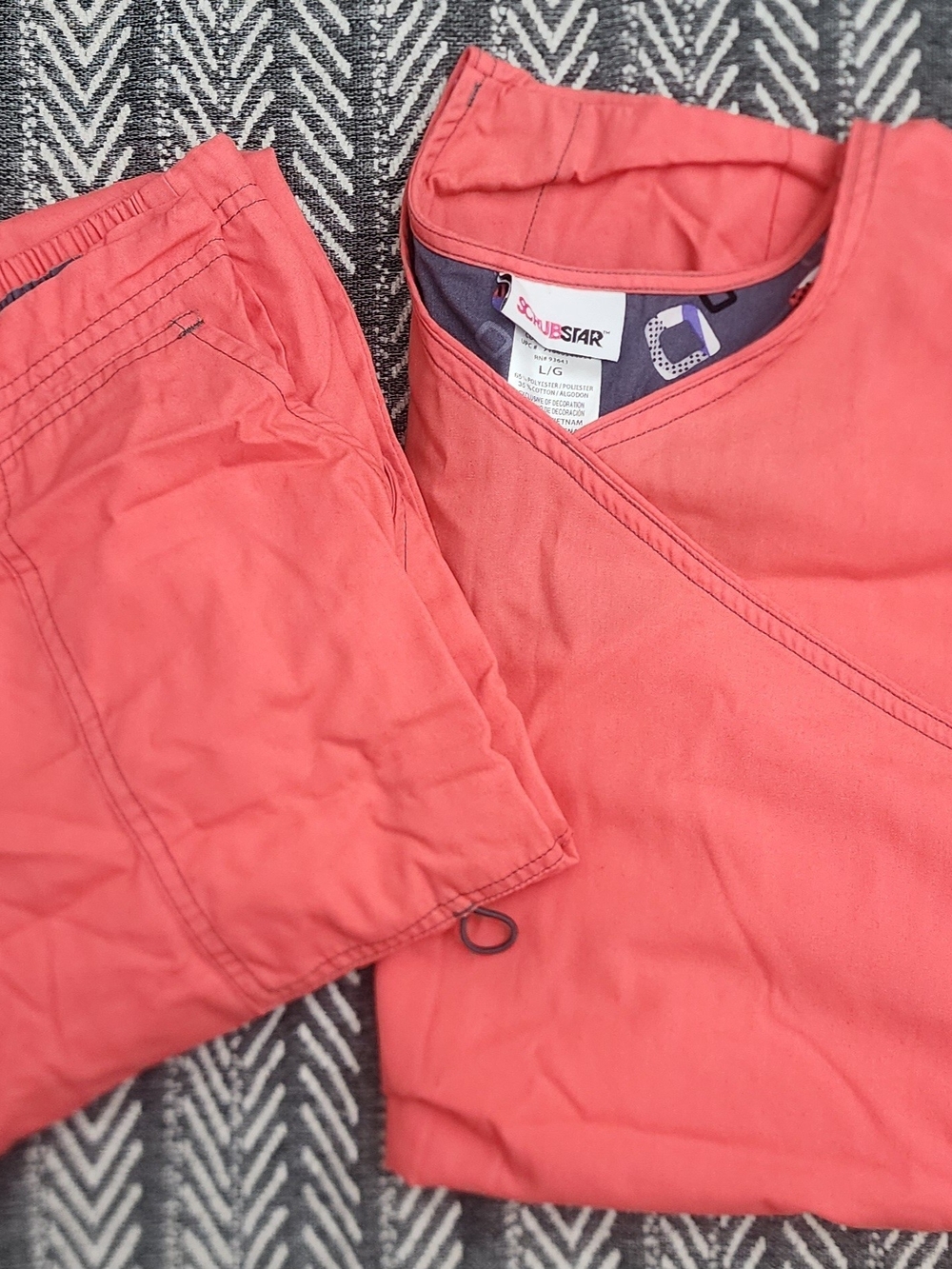 Scrubstar Coral Pink Scrub Set Size Large Top & Pants